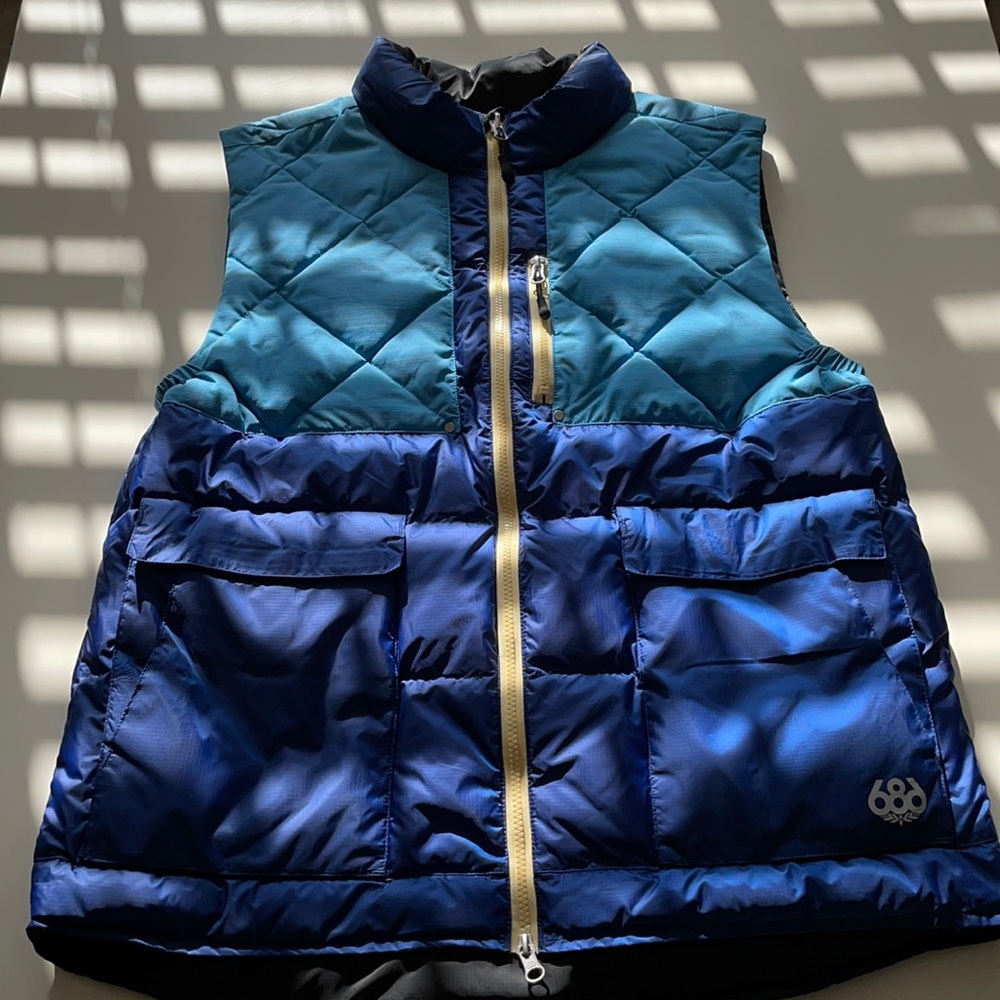 686 Snowboarding Vest